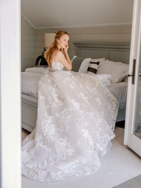 Monique Lhuillier Maeve Dress